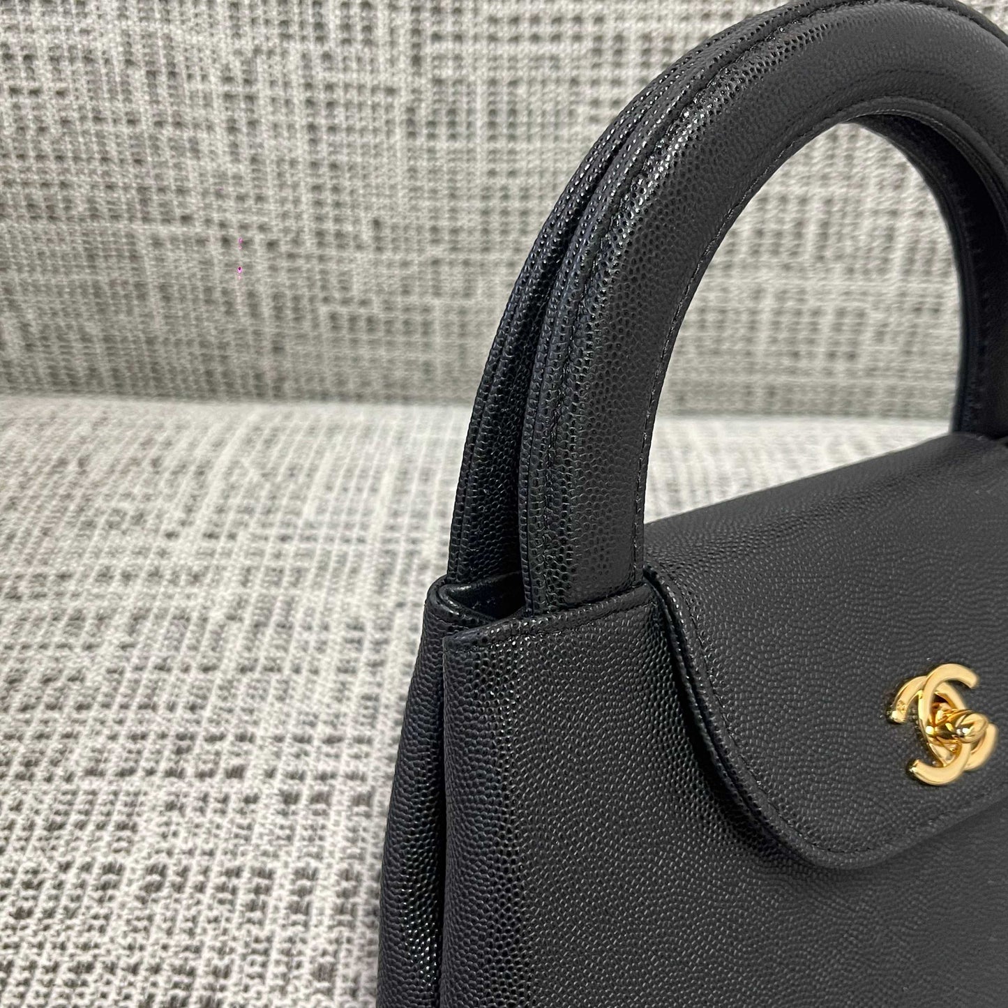 CC Vintage Mini Kelly Handbag 25cm Black Caviar Leather