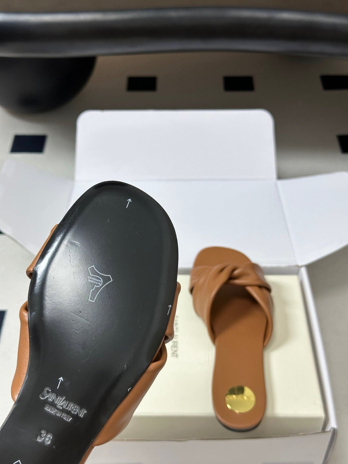 YSL Knotted Slide Tan Smooth Leather 787570