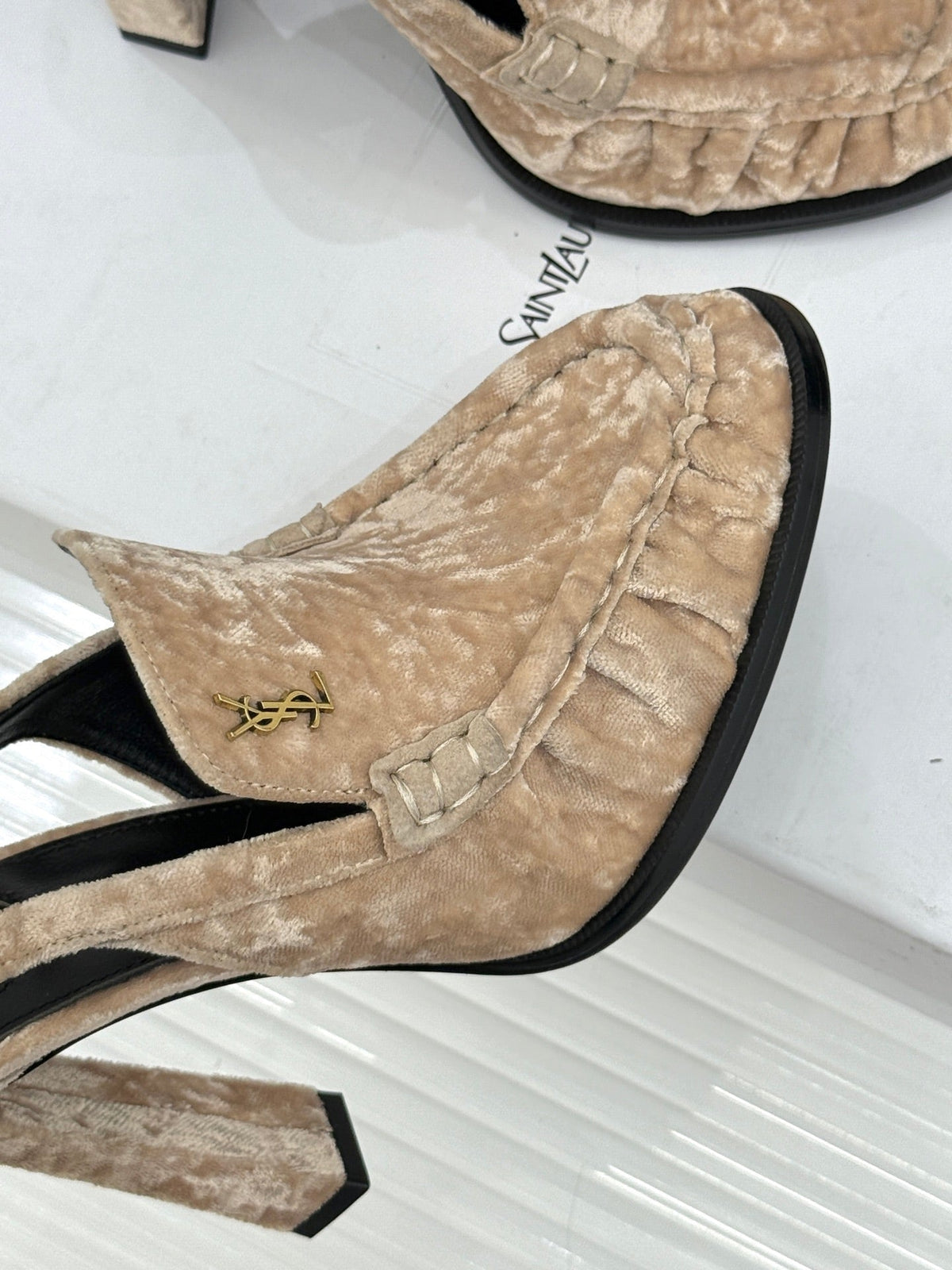 YSL 26WF Le Slingback 10.5cm Beige Velvet 642959