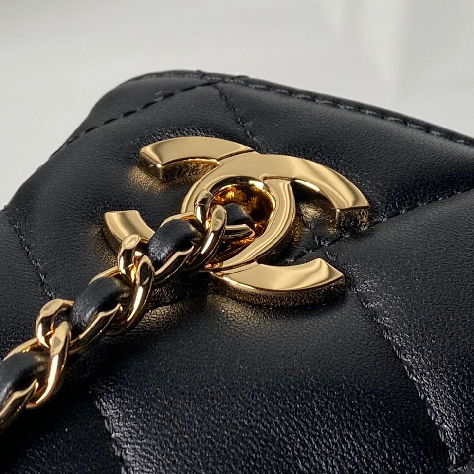 CC AS6248 Small Shopping 25cm Black Sheepskin