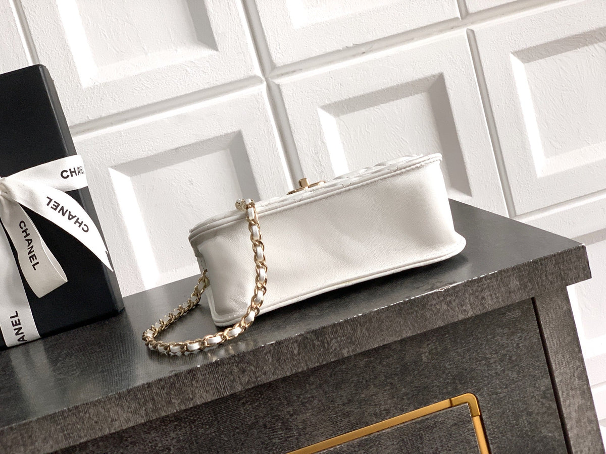 CC Mini Flap Bag 17.5 With Handle White Lambskin