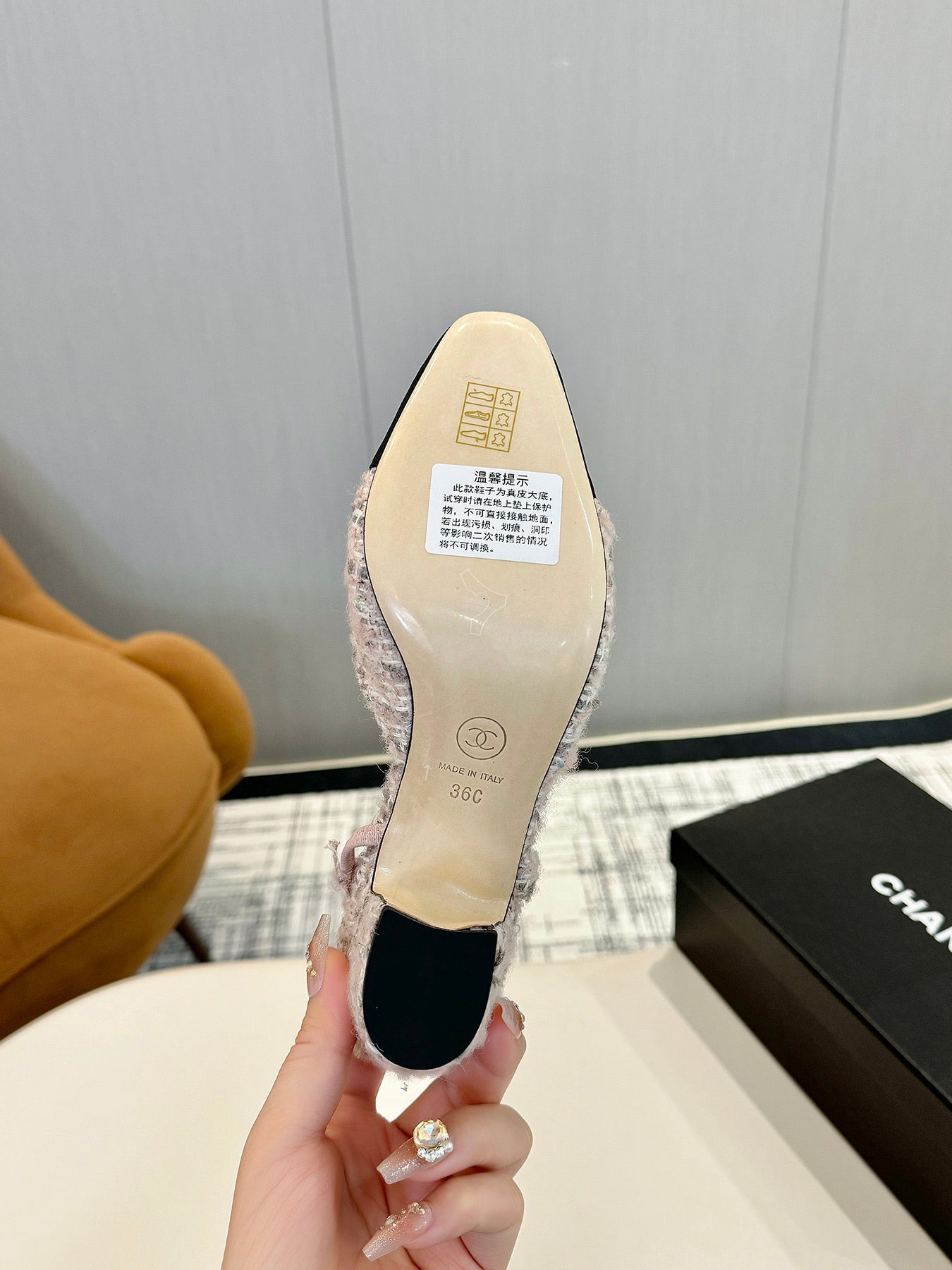 cc 25c slingback 65 pink white tweed black grosgrain 233612