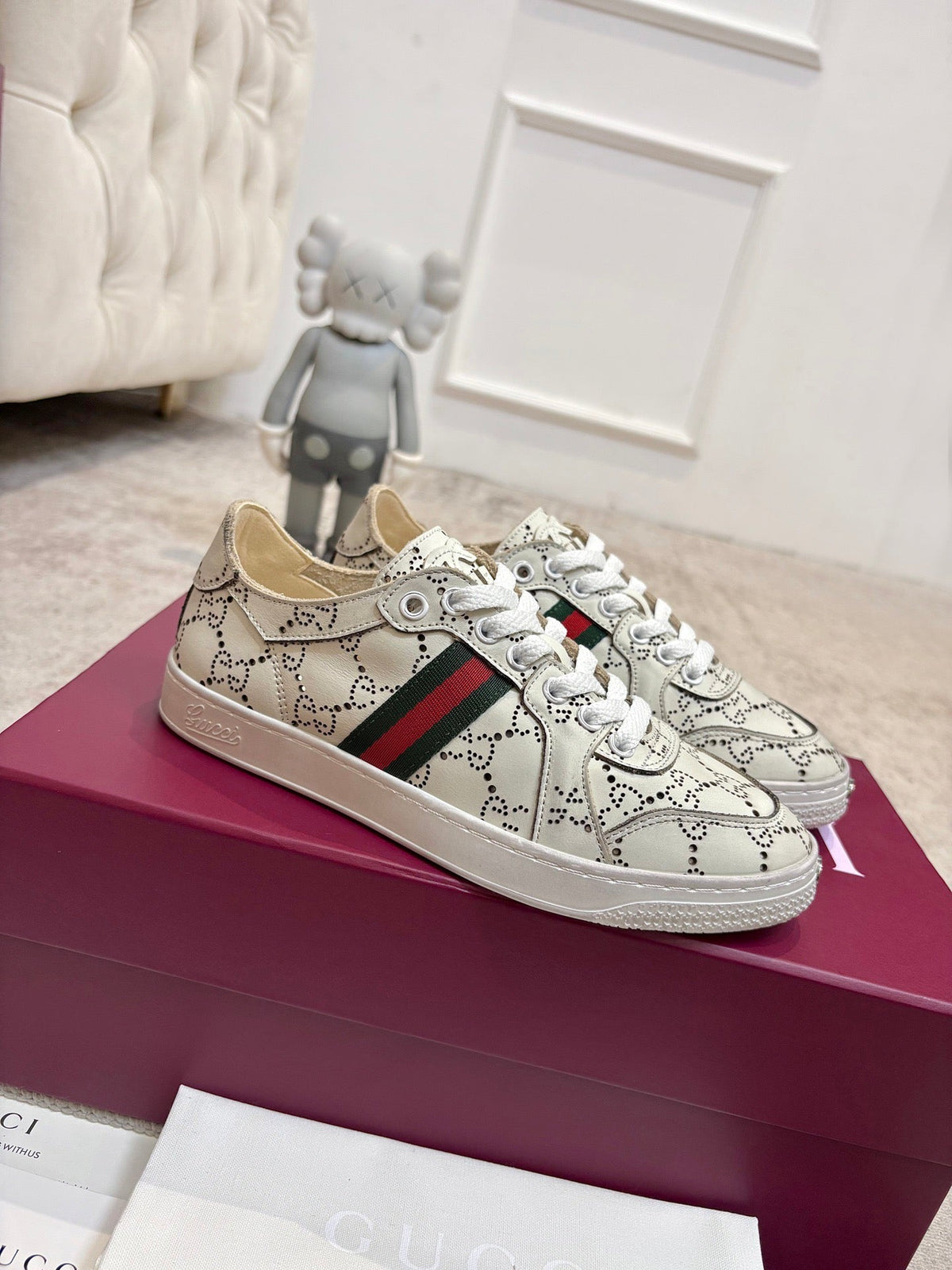 GG Stretch Low-Top Trainers White Leather 824429