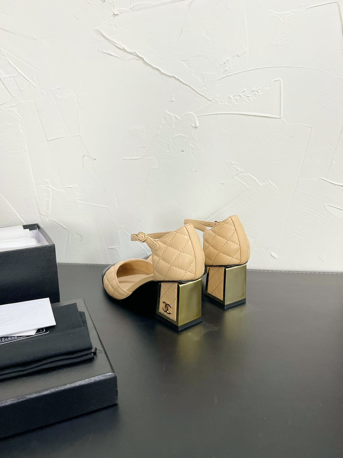 CC Mary Janes 55mm In Beige Mix Black Quilted Lambskin 949764