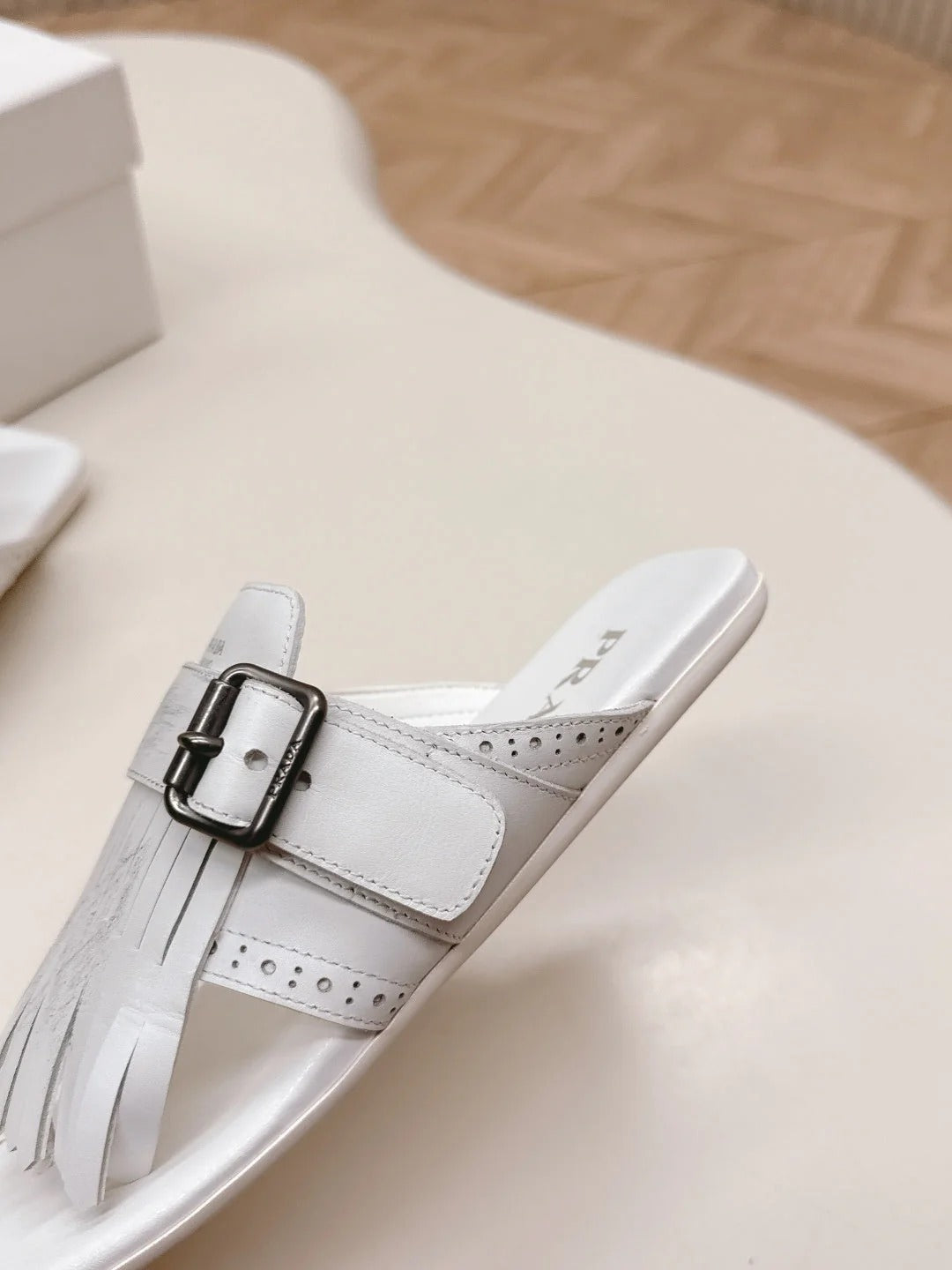 PRA 26S Thong Sandals White Calfskin 600599