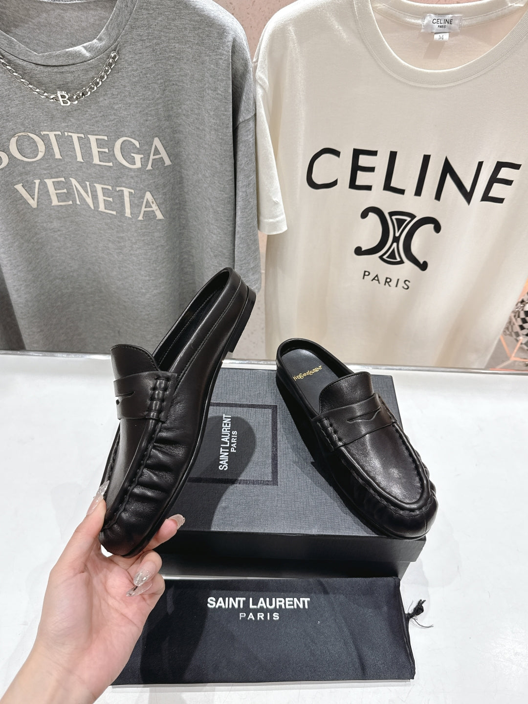 YSL 25 Loafer Black Gold Cowhide 160363