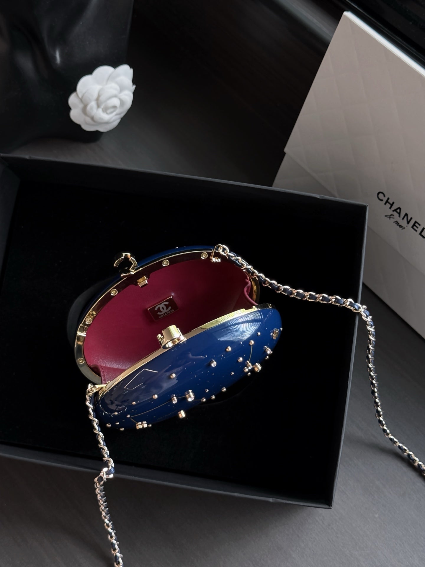 CC 26S Constellation Minaudière 14cm Dark Blue Acrylic & Gold-Tone Metal
