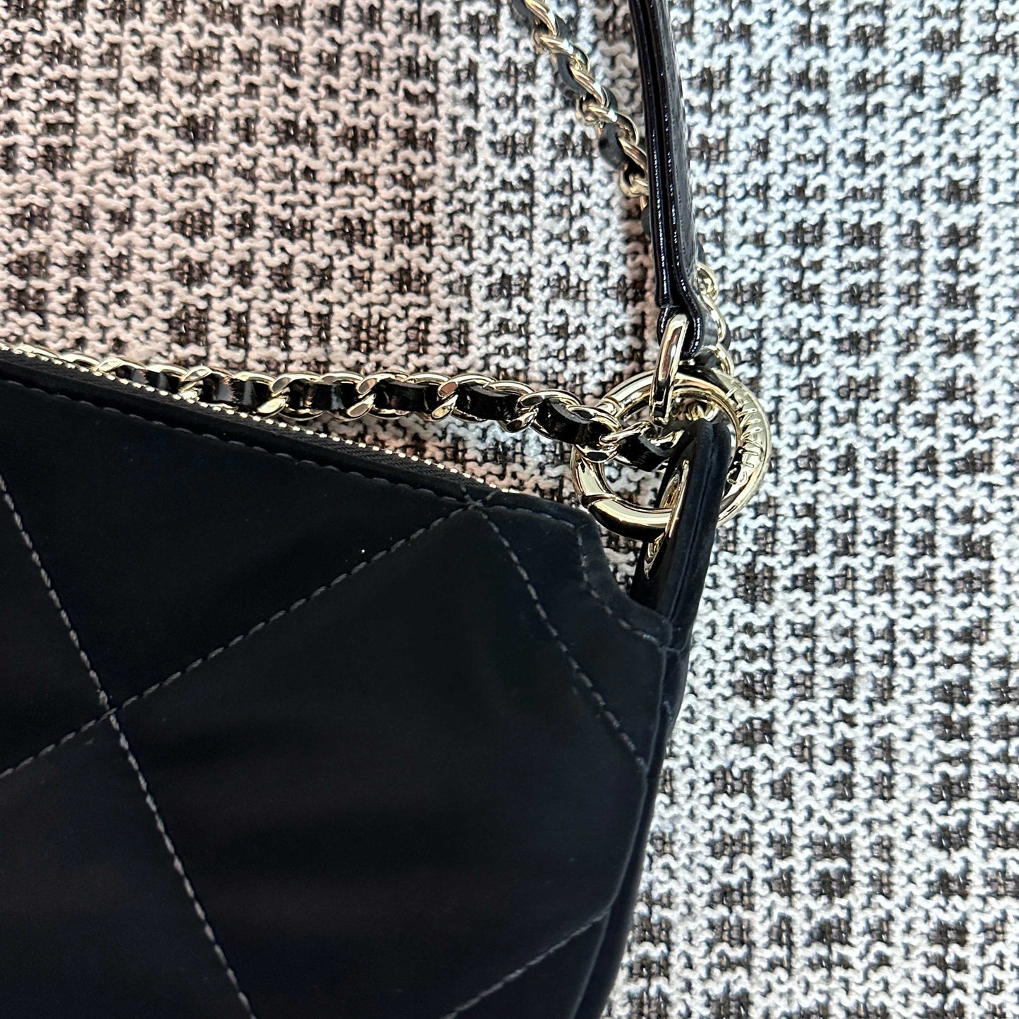 CC Coco Neige Clutch With Chain Star Charm 22cm Black Velvet