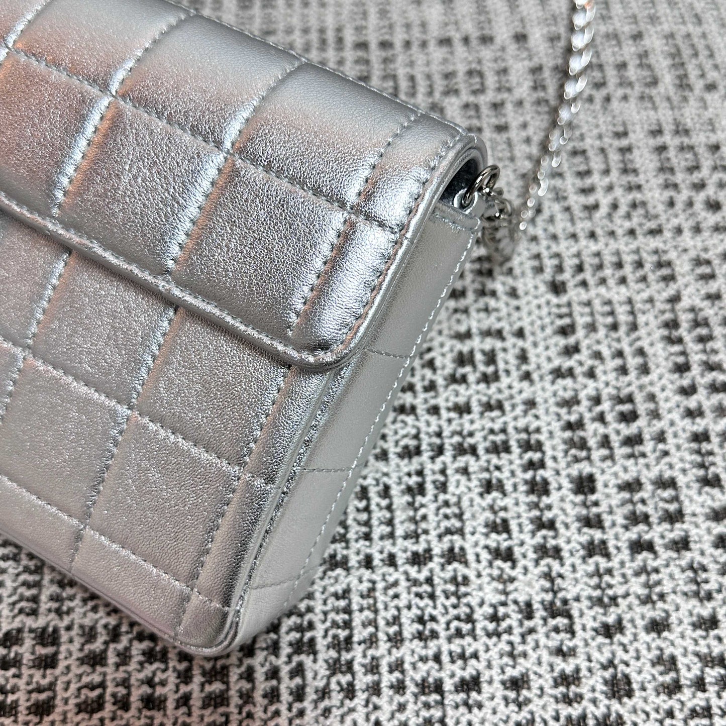 CC East-West Flap Bag 26cm Silver Lambskin