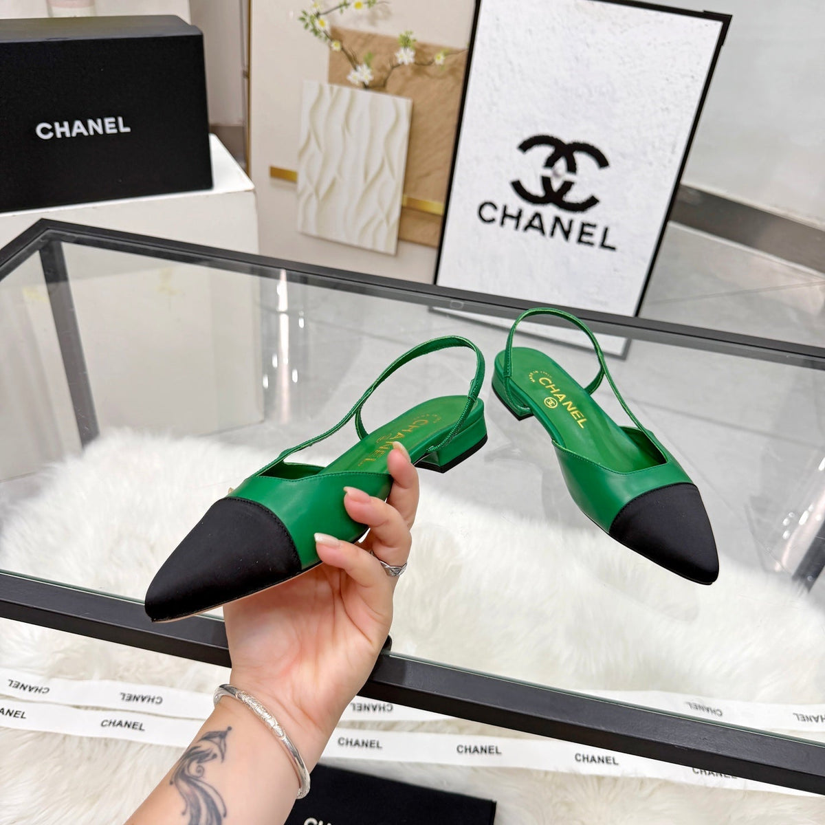 CC Slingback Flats Green Cowhide Leather 873861
