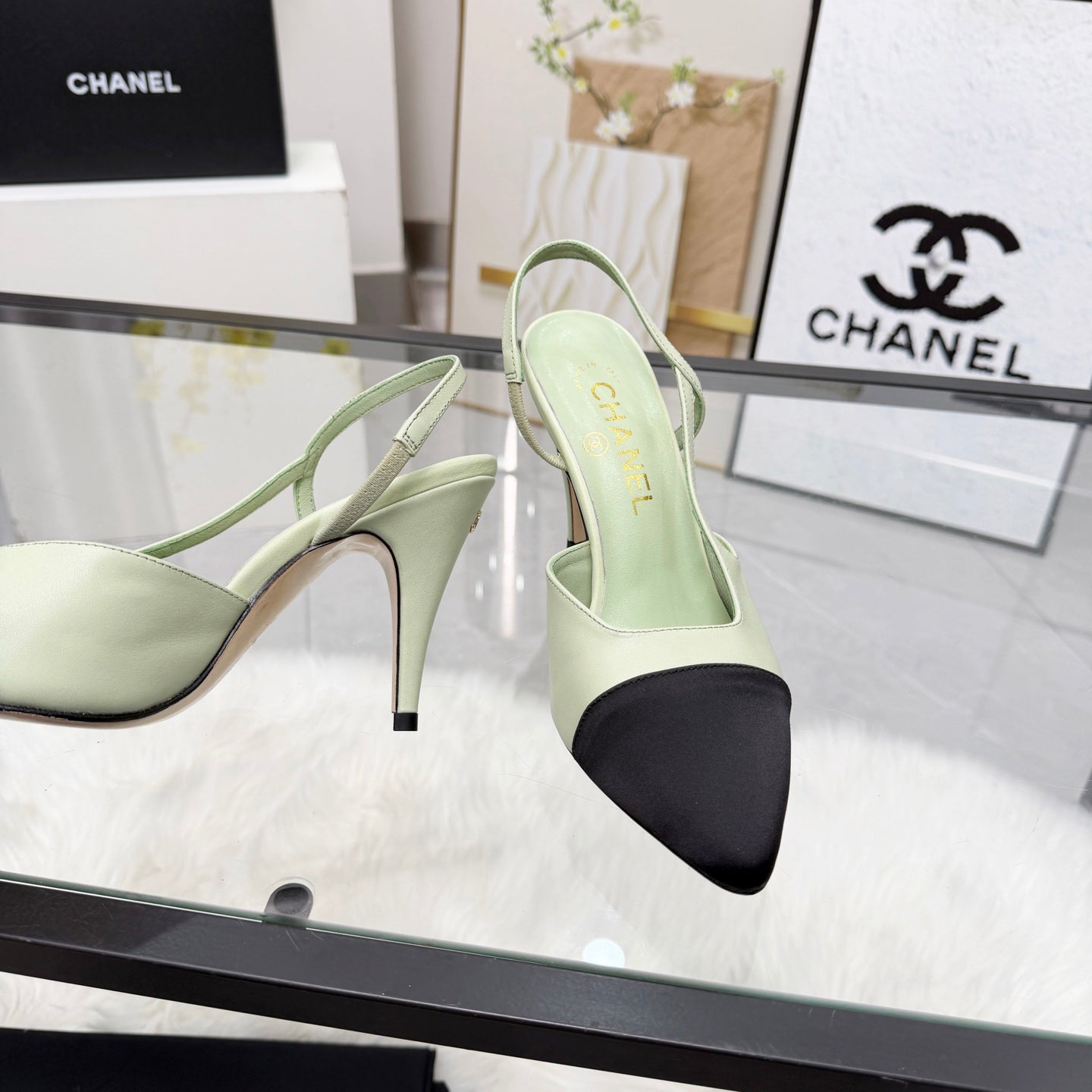 CC Slingback Pumps Lime Green Cowhide Leather 873846