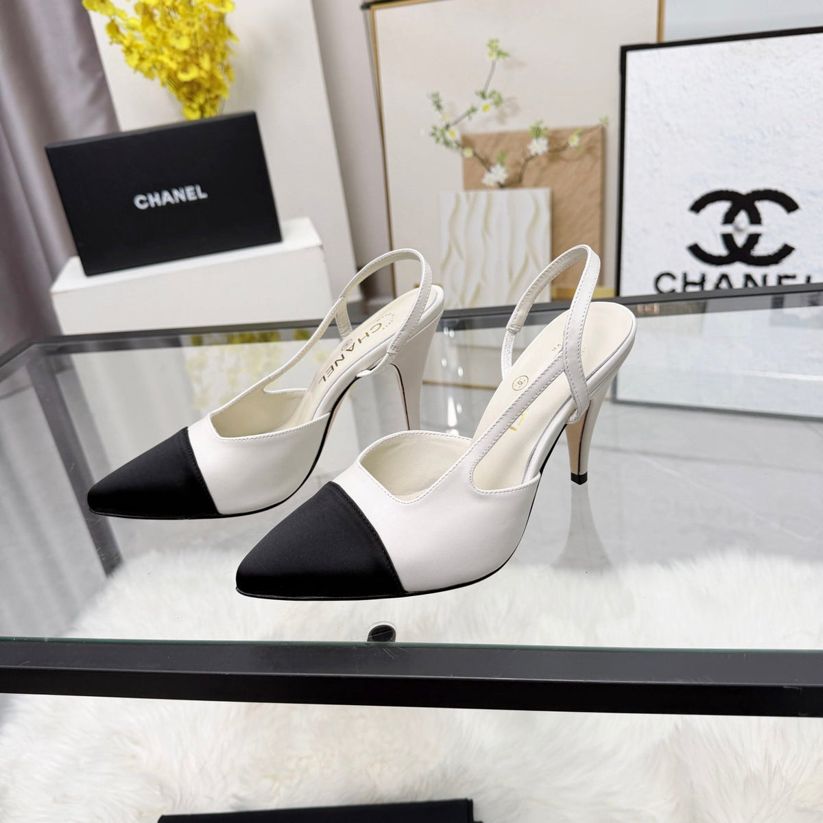 CC Slingback Pumps White Cowhide Leather 873848