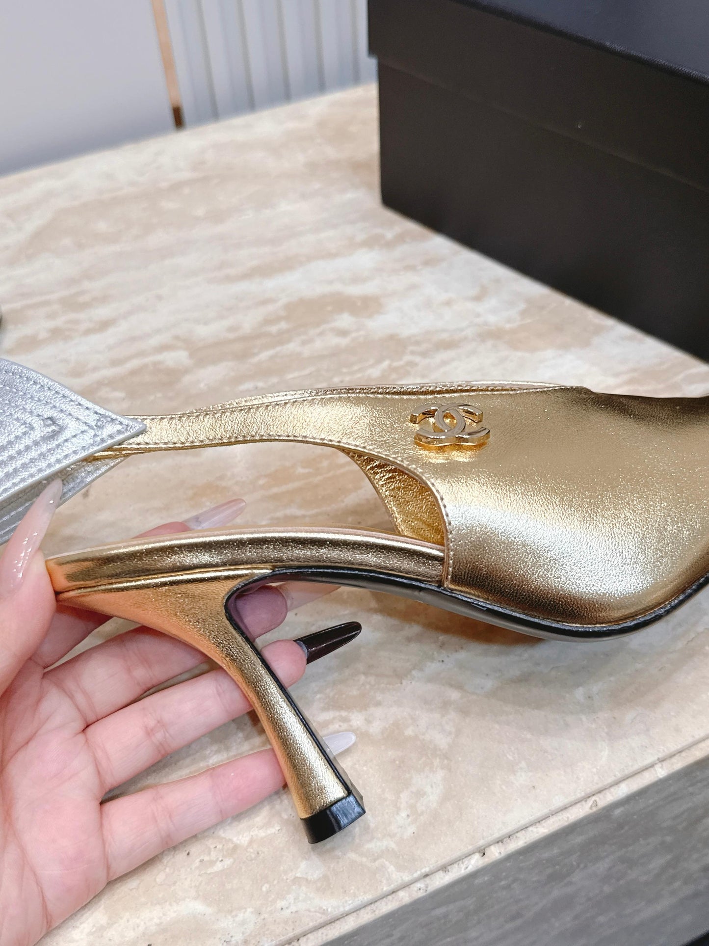 CC Métiers d’art 2026 Slingbacks 9.5cm Gold Metallic Lambskin 898983