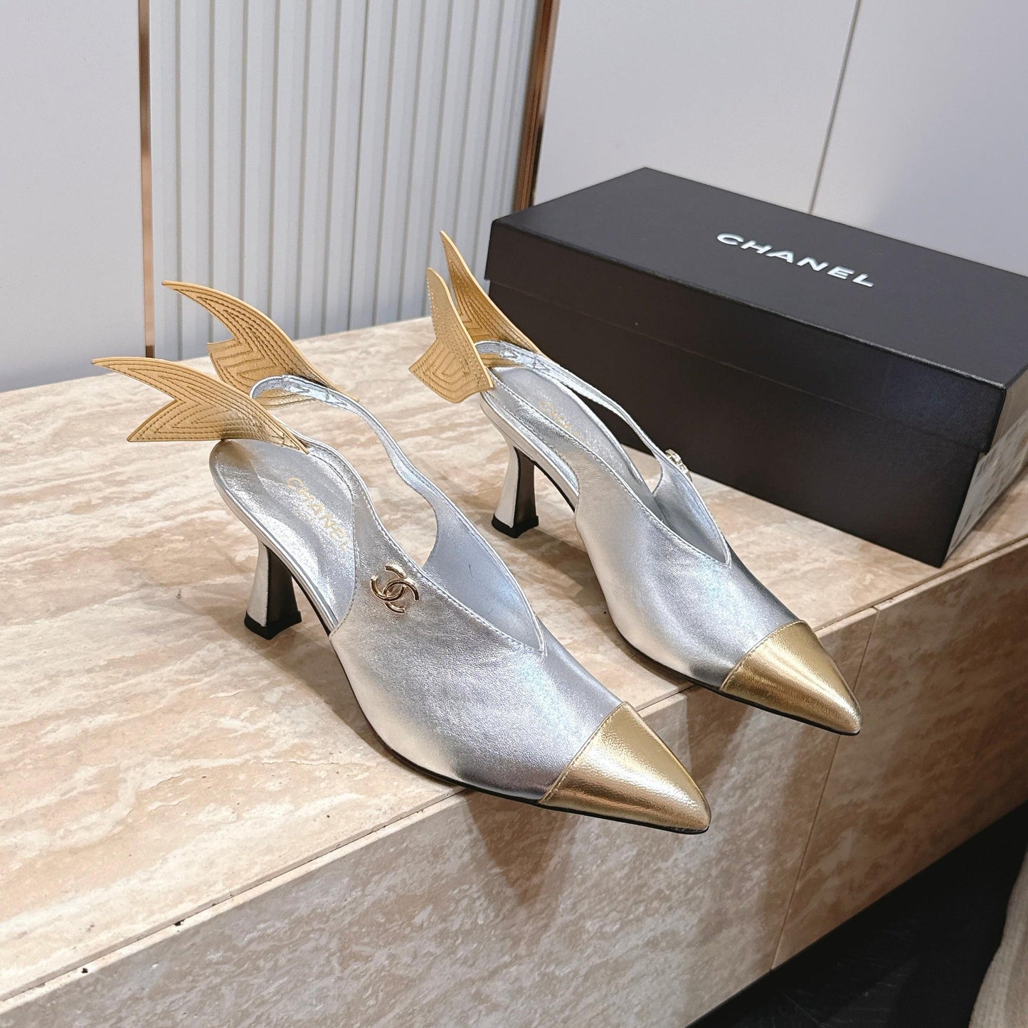 CC Métiers d’art 2026 Slingbacks 9.5cm Silver Metallic Lambskin 898982