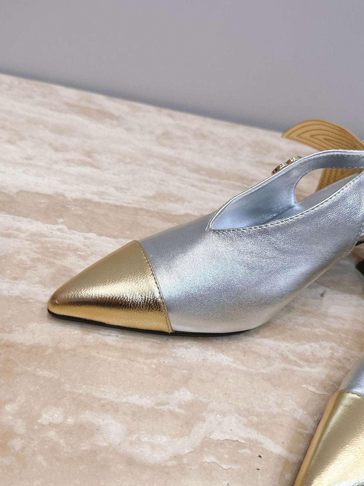 CC Métiers d’art 2026 Slingbacks 9.5cm Silver Metallic Lambskin 898982