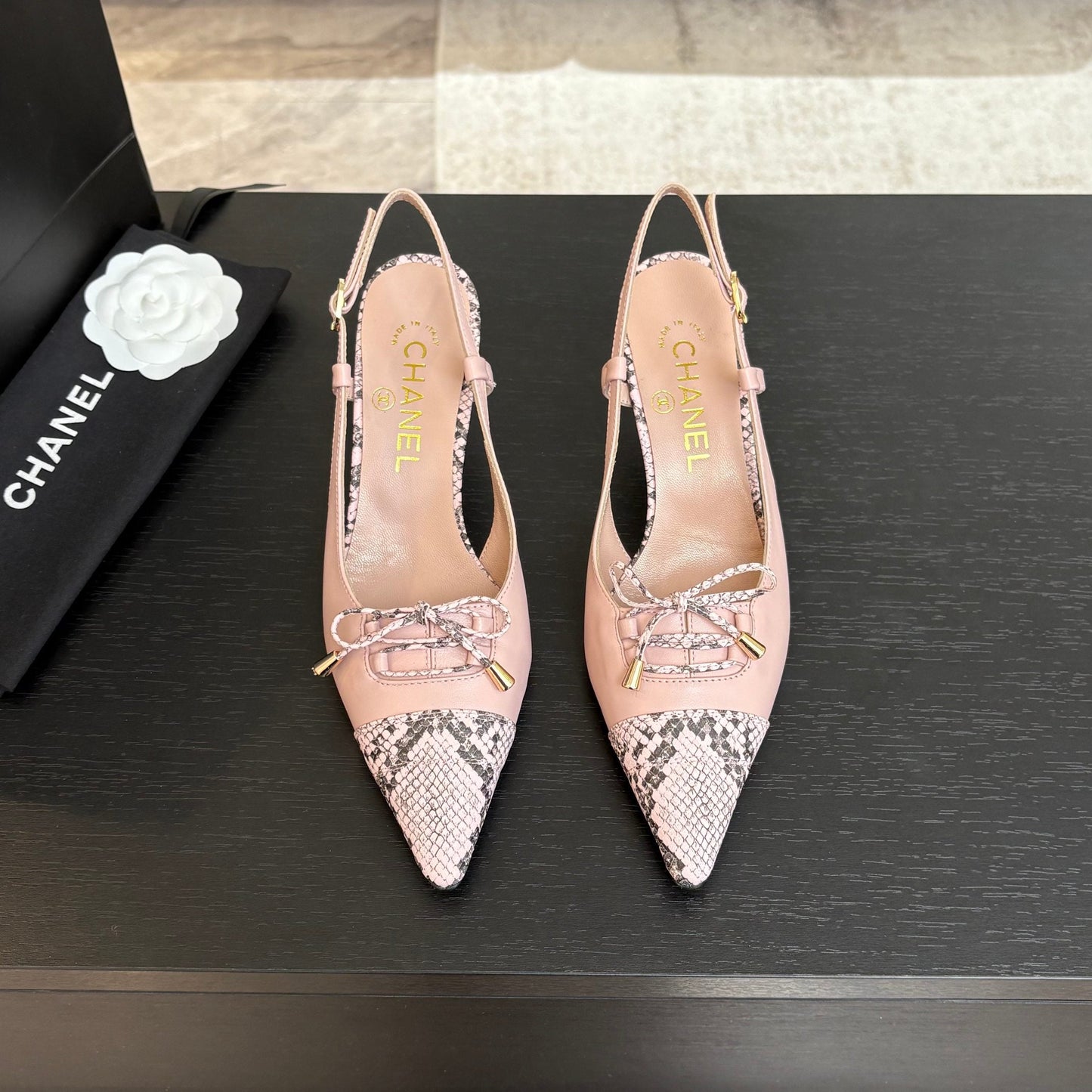 CC Snake Print Cap Toe Bow Slingback Pumps 6.5cm Pink Leather 912930