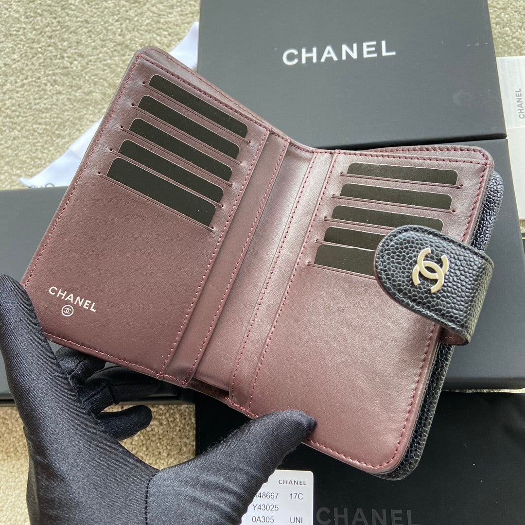 CC A48667 Zip Pocket Wallet Black Caviar Sliver Steel 229760