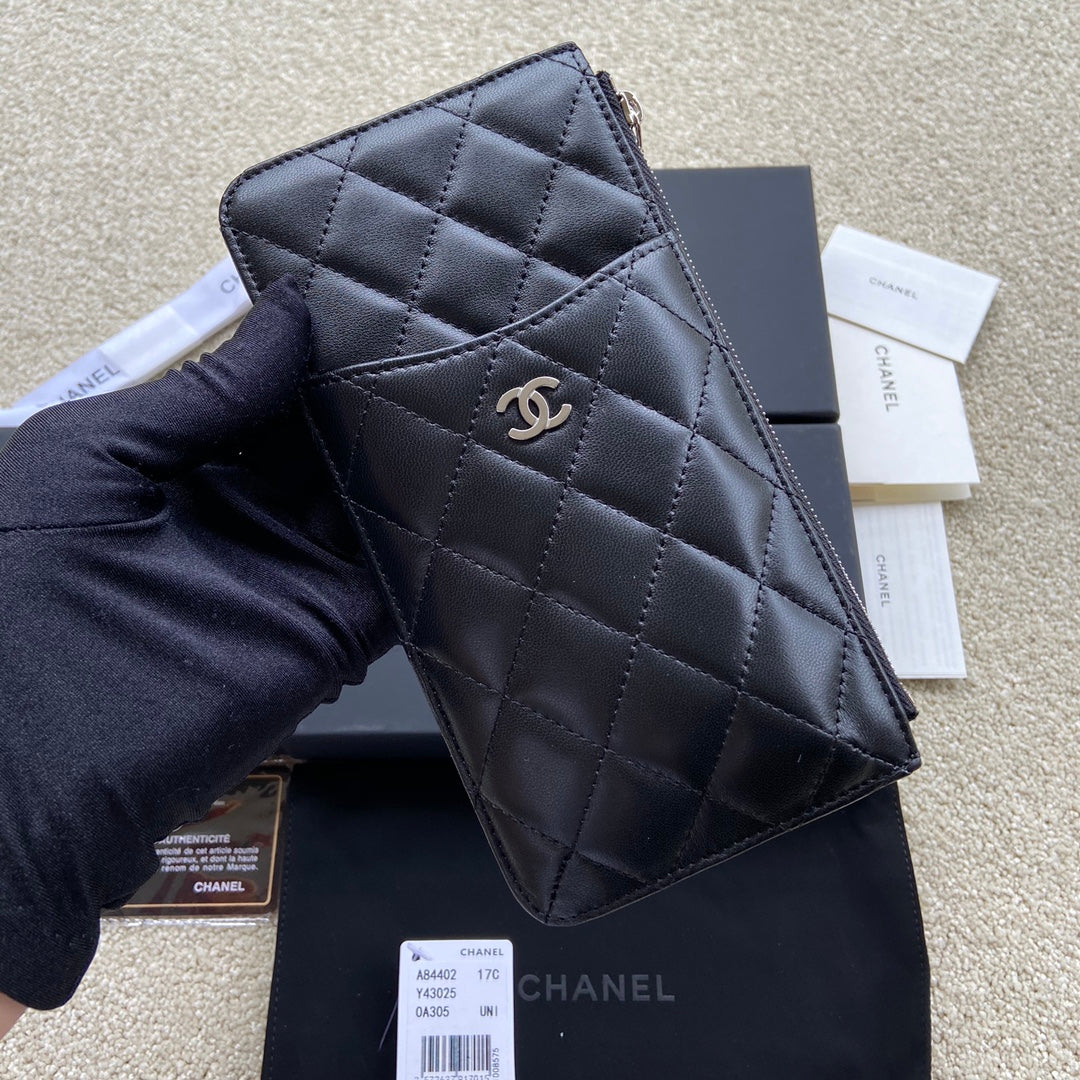CC Classic Phone Pouch Black Lambskin Sliver Steel 229650