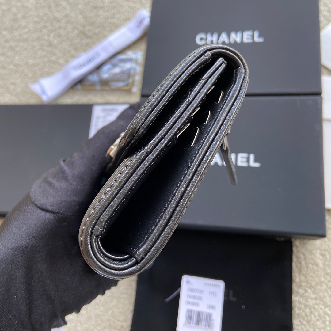 CC Boy Small Flap Wallet Black Sheepskin Sliver Steel 156526