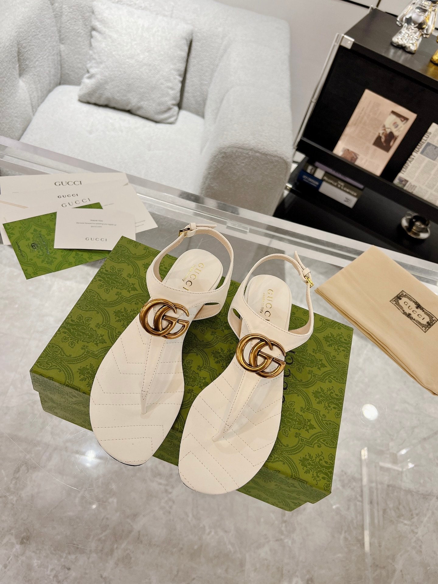 GC Double G Block Heel Thong Sandals White Leather 292408