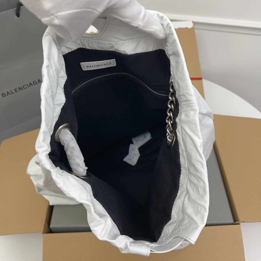 CRUSH LARGE TOTE BAG 46 IN WHITE CRUSHED CALFSKIN SILVER HARDWARE