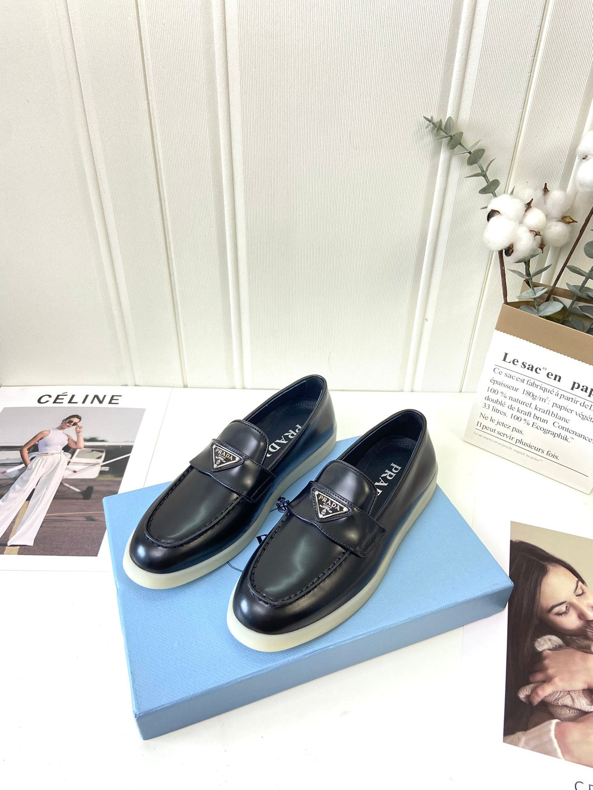 Prada Silhouette Loafers Black Leather 839211