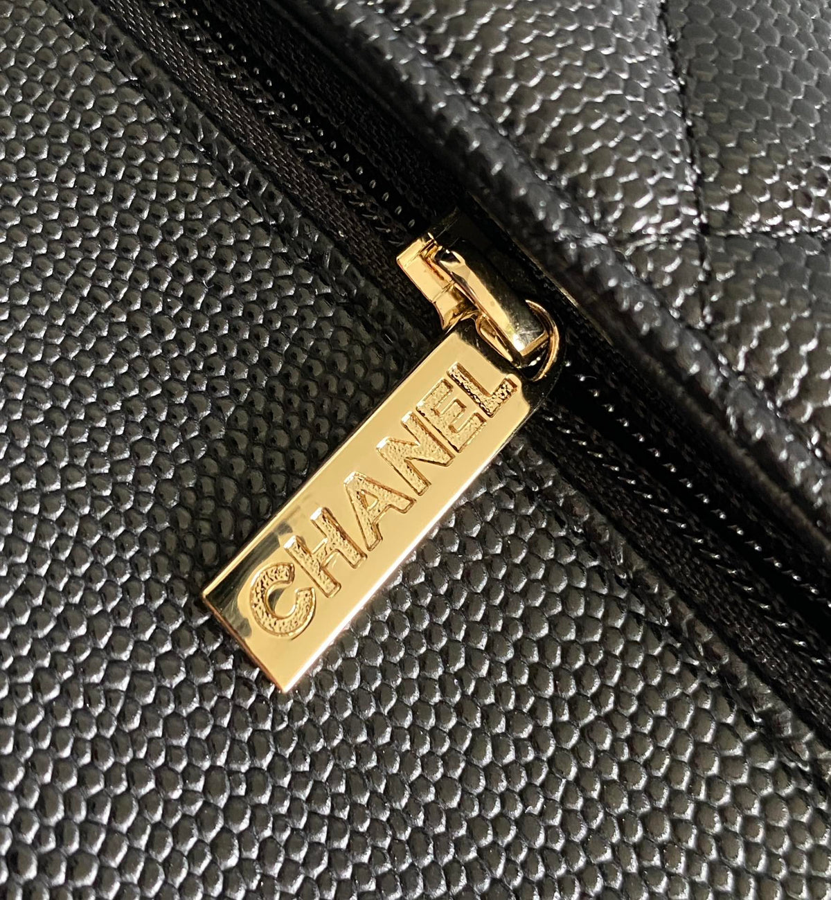 CC Handbag 28cm Black Caviar Leather