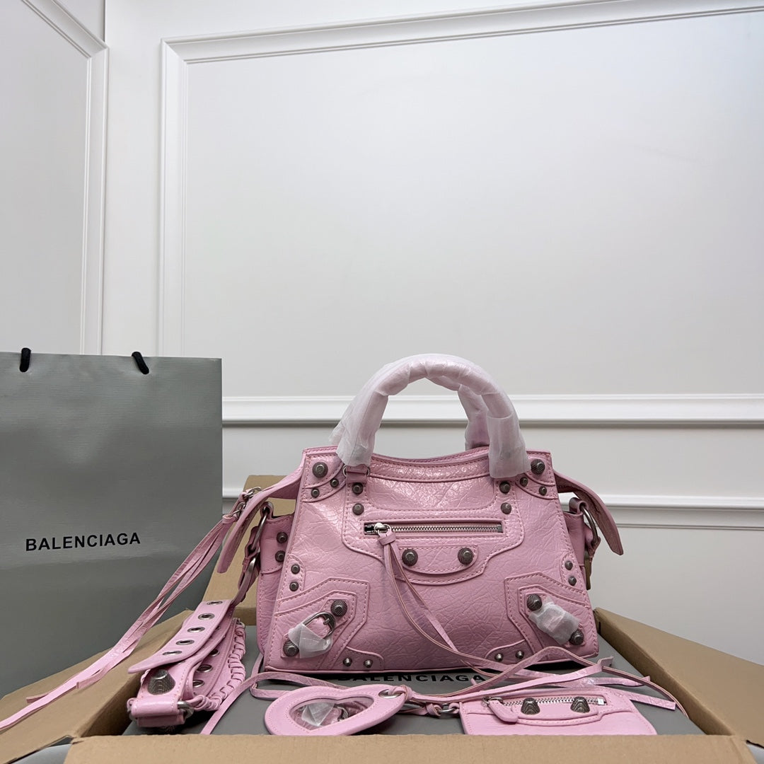 NEO CAGOLE 26 IN PINK LAMBSKIN