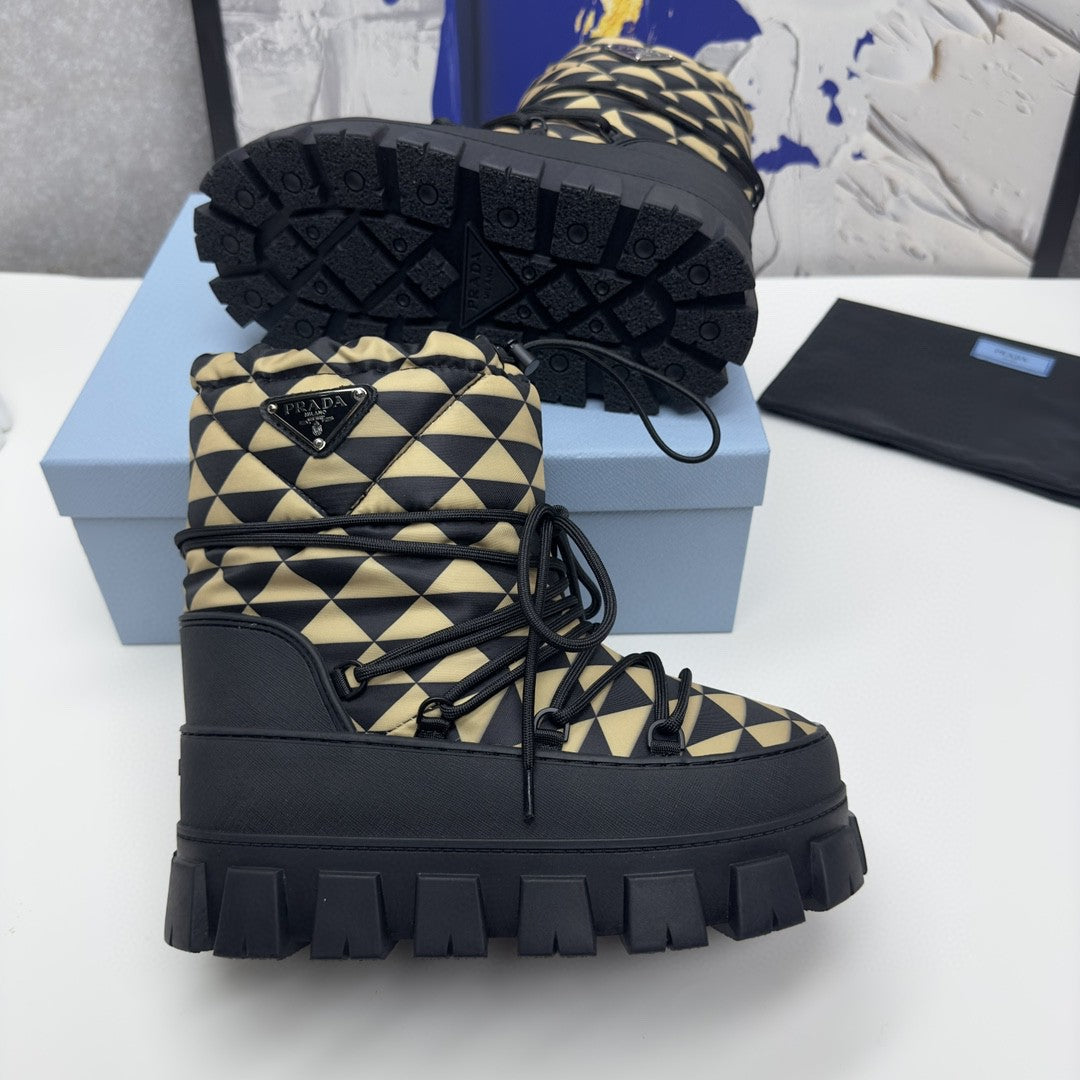 PRA RE-NYLON GABARDINE APRÈS SKI BOOTIES BLACK AND BEIGE