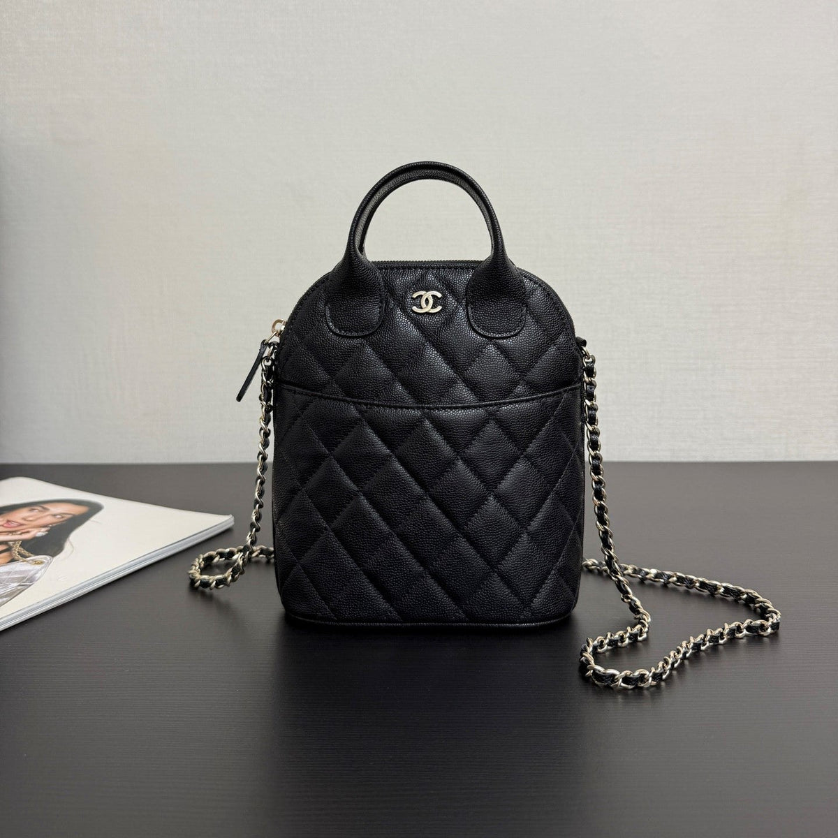 CC 25A Shell Bag Phone Case Black Caviar