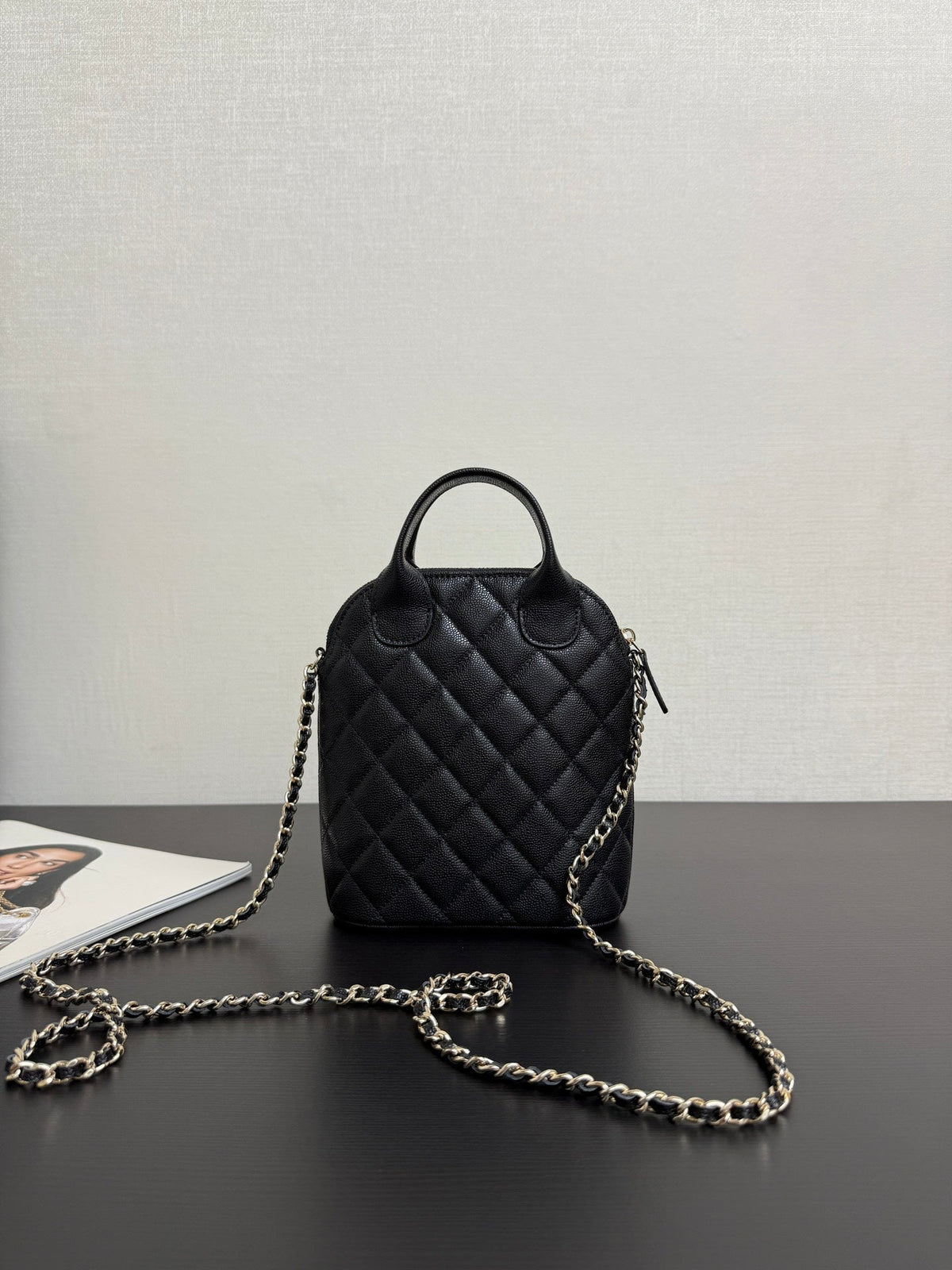 CC 25A Shell Bag Phone Case Black Caviar