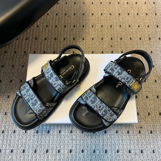 CD 26 Flats Sandals Black Blue Sheepskin Embroidered Fabric 621799