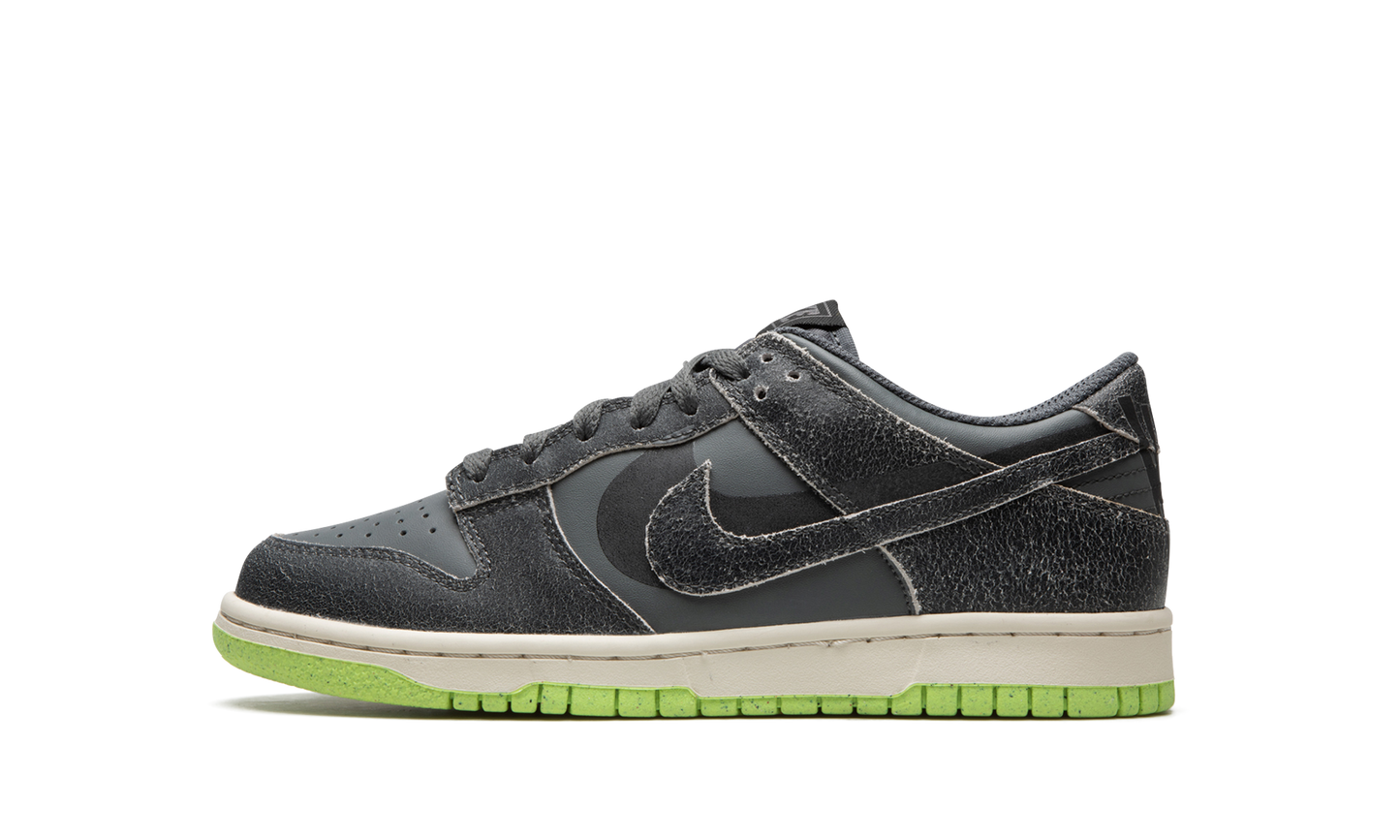 Dunk Low SE GS "Halloween - Cauldron" DQ6215 001