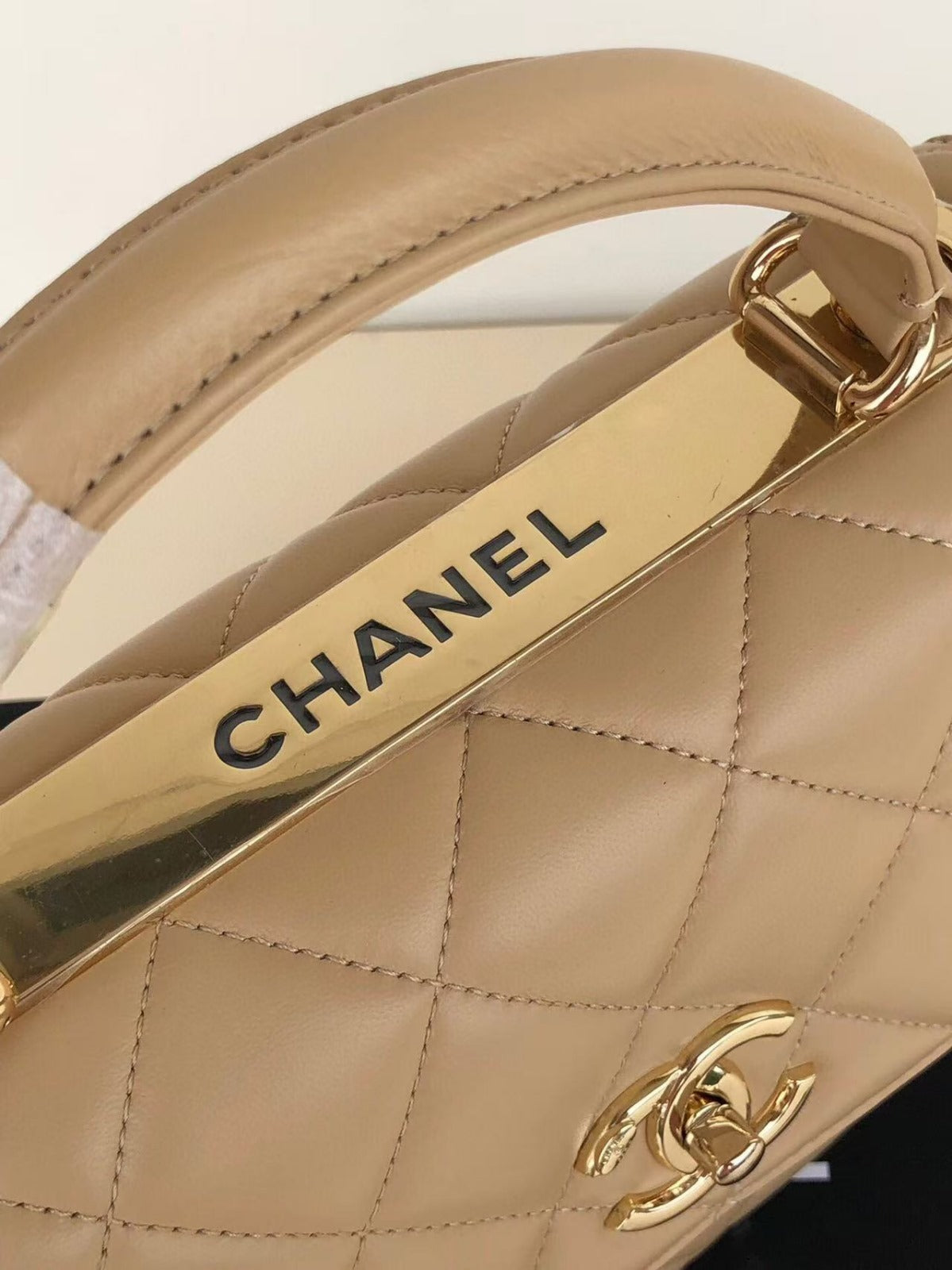 CC Trendy 25 Cream Lambskin