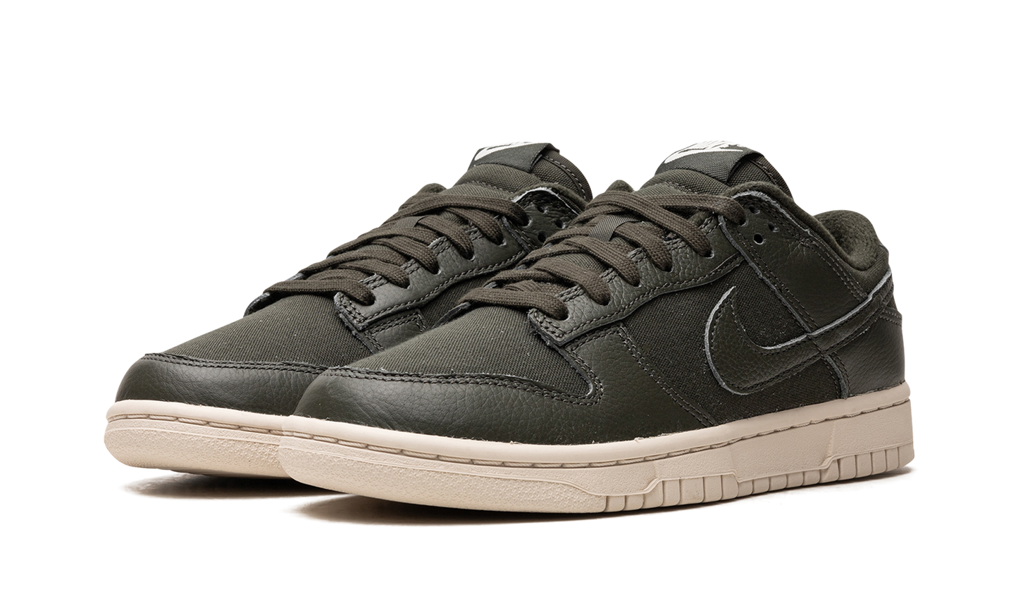 Dunk Low PRM "Sequoia" DZ2538 300