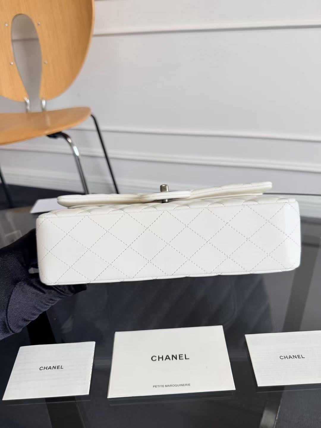 CC Flap Bag Jumbo 23cm White Lambskin Silver Hardware