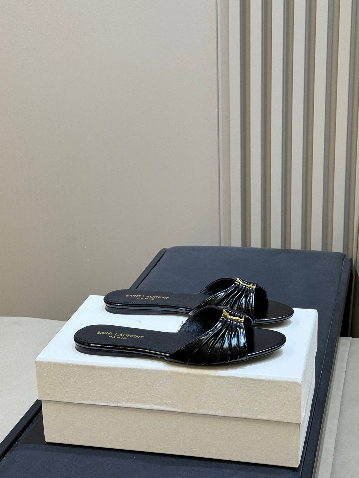 YSL Babylone Slides Black Glossy Leather