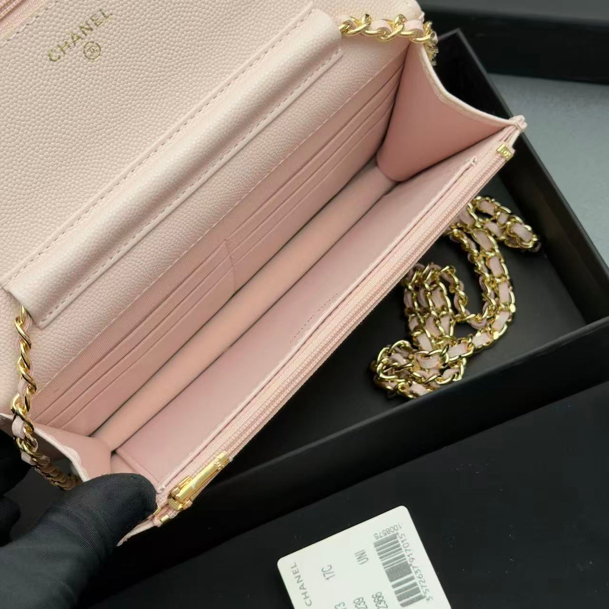 CC 26s WOC 19cm Light Pink Caviar Gold Hardware