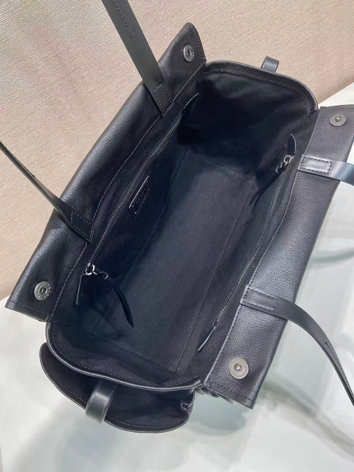Prada Route Shopping Bag Black Leather