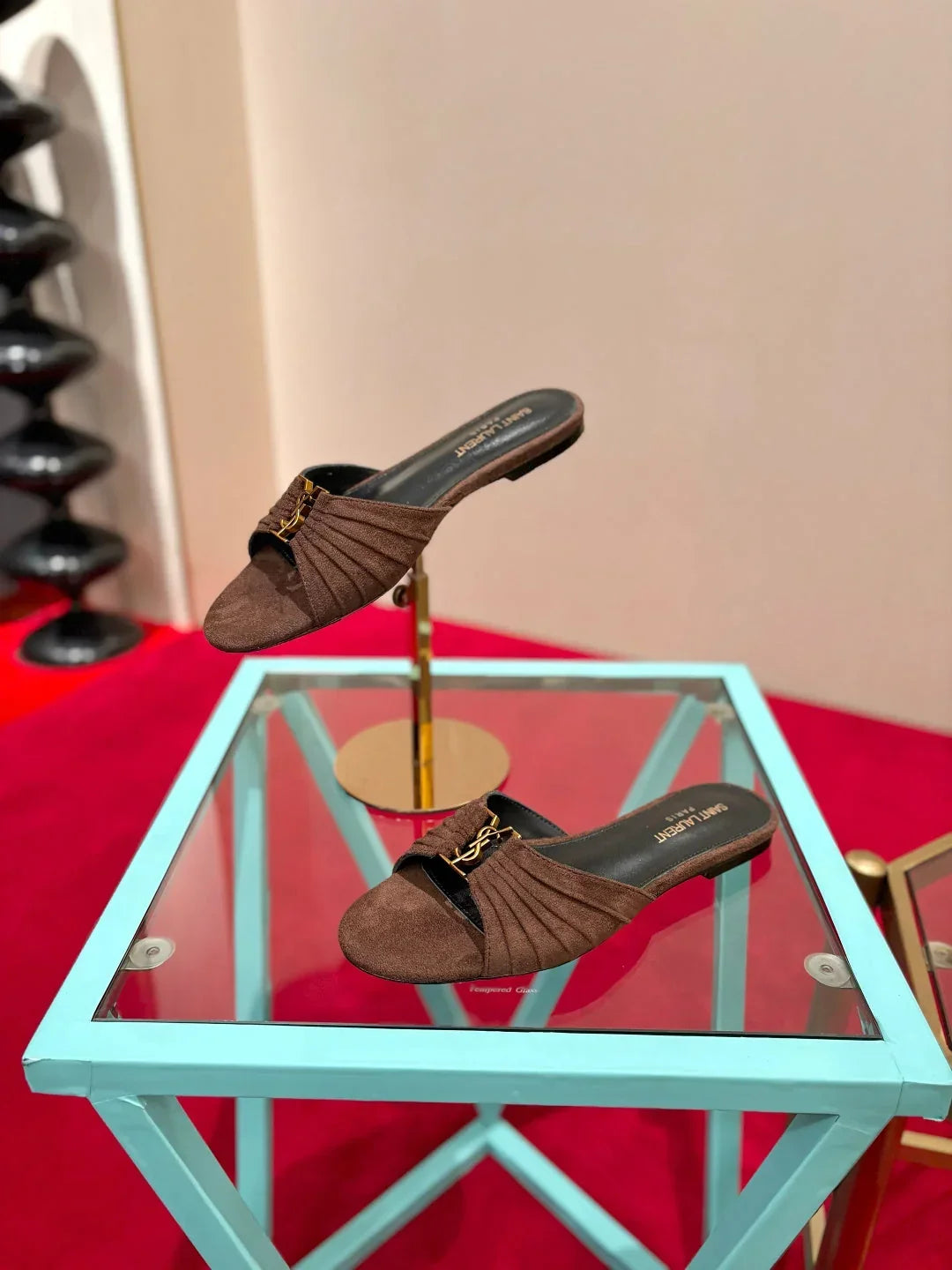 YSL 2026 Flat Sandal Smooth Calfskin 925205
