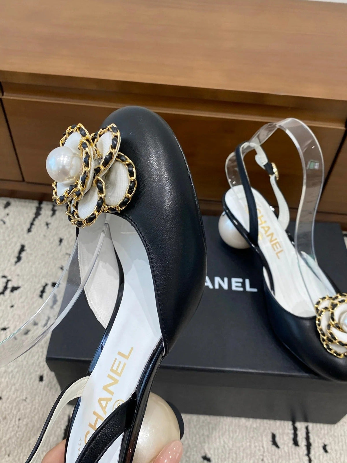 Chanel 26 Round Toe Pearl Heel 50 Shoes Black in Cowhide 729340