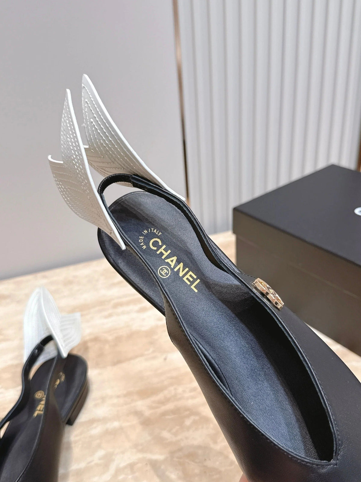 Channel 2026 Slingback 20mm Calfskin 898976