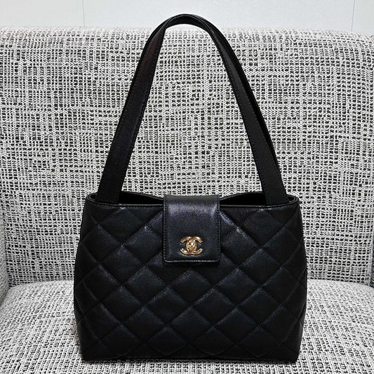 Chanel 2026 Caviar Diamond Flap Shoulder Bag 29cm Black Embossed Calfskin