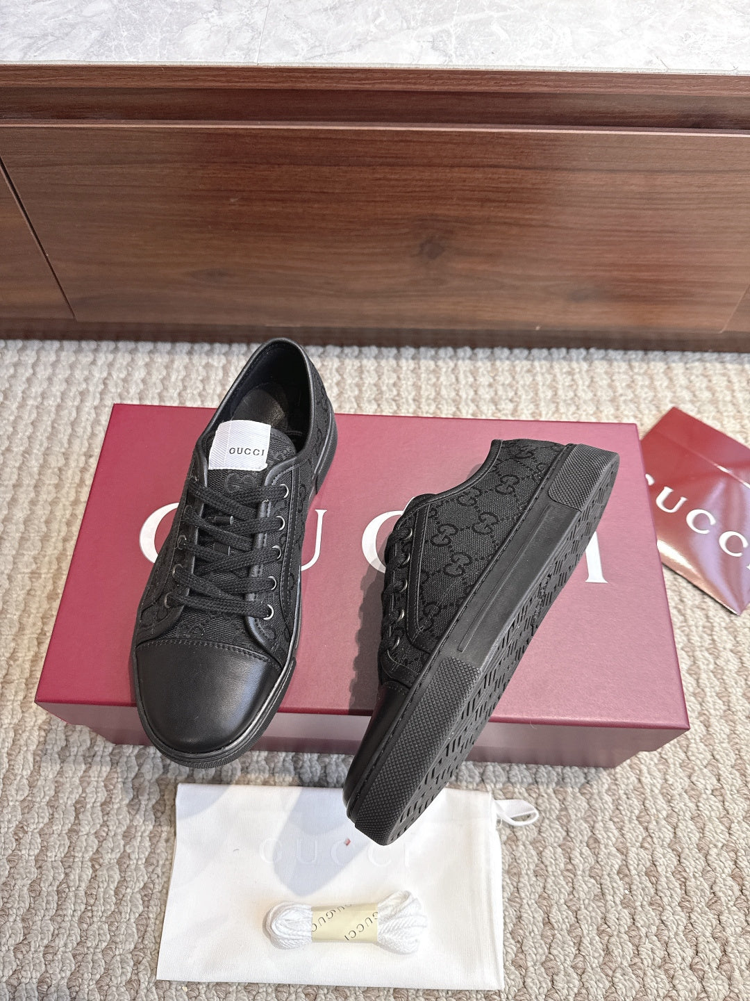 GG Tennis 1977 Low-Top Sneakers Black Leather Canvas 104419