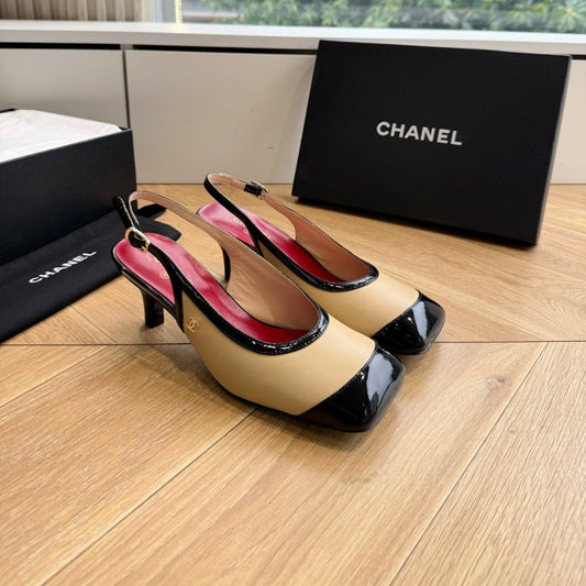 CC 26s Slingback Beige Black Patent Leather 933125
