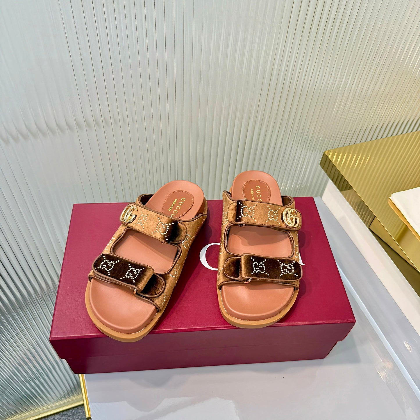 GG 26s Dad Mule Sandals Brown Leather Velvet 714870