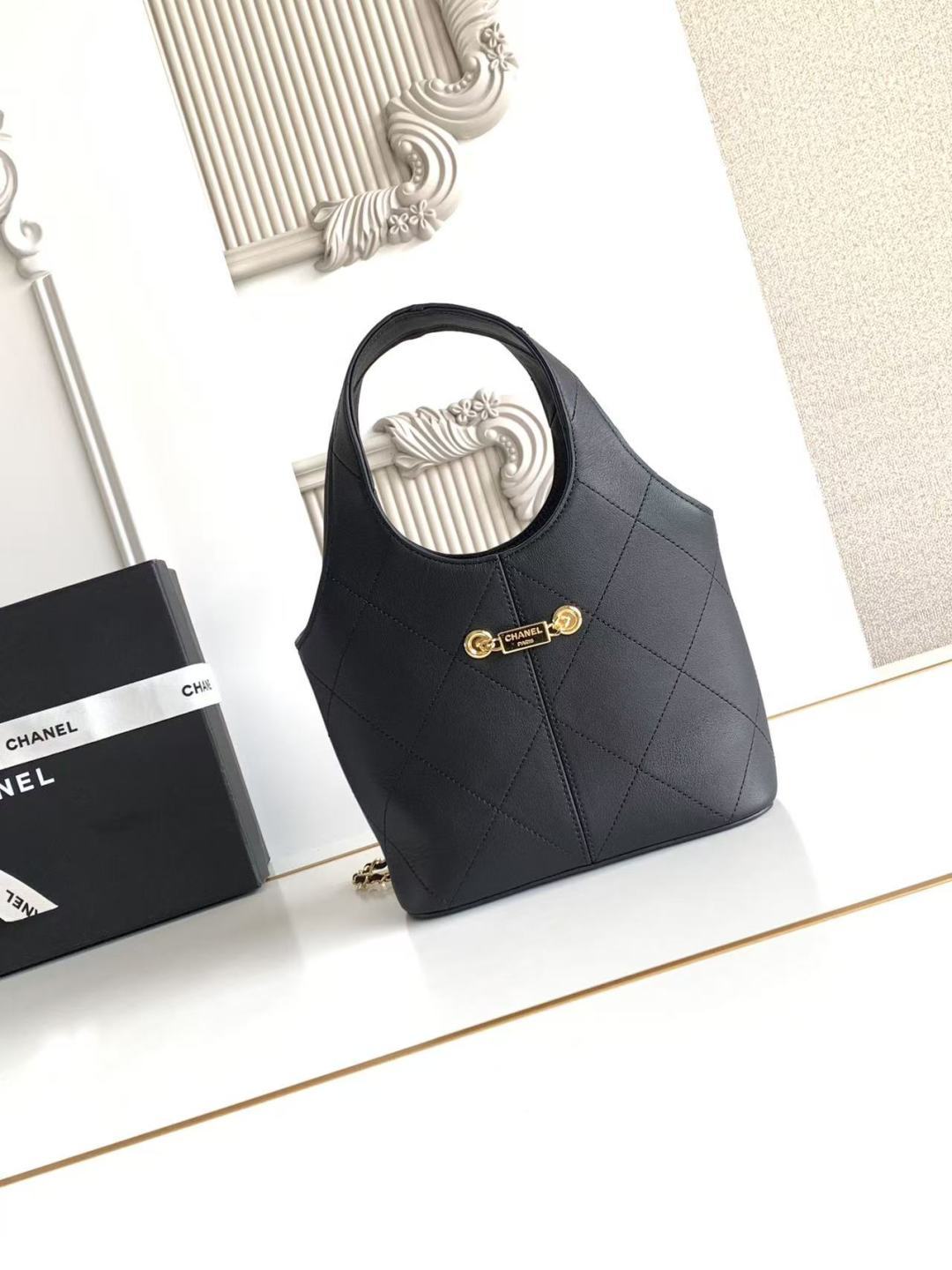 Chanel 2026 Basket Hobo Bag 27.5cm Black Calfskin