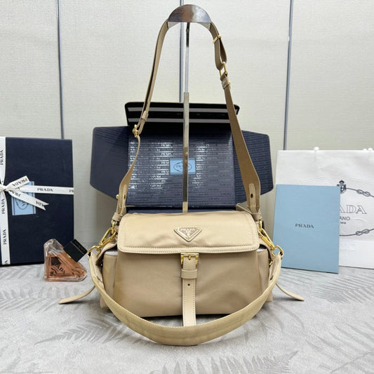 Pra Explore Medium Shoulder Bag With Flap Khaki Nylon 294034
