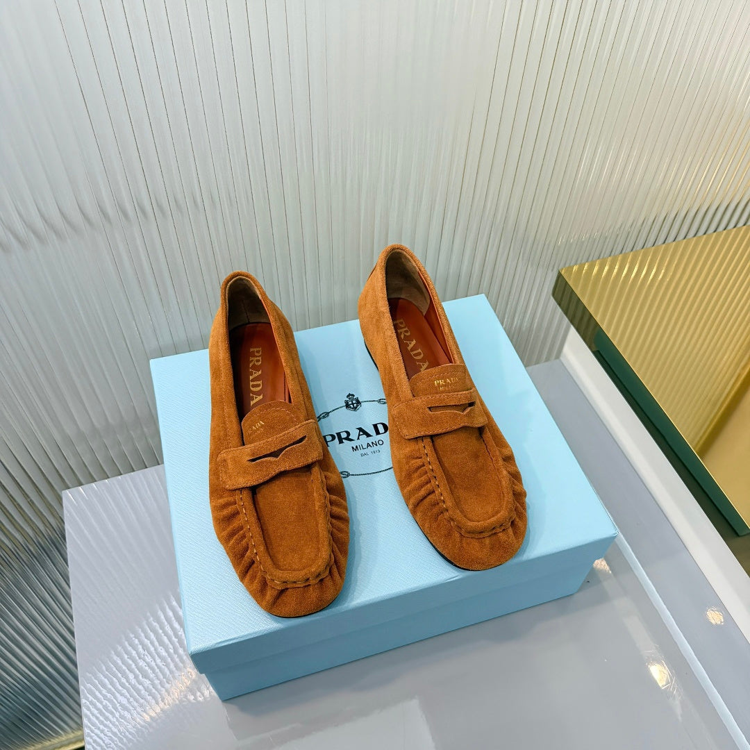Prada 26s Loafer Tan Brown Suede Leather 837702