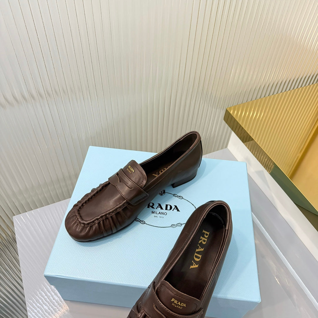 Prada 26s Loafer Coffee Pleated Leather 837703